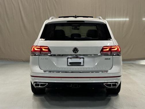 2022 Volkswagen Atlas 3.6L SEL Premium