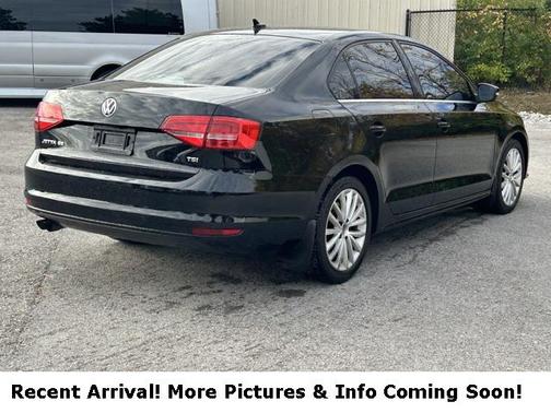 2015 Volkswagen Jetta Auto SE w/Connectivity/Navigation