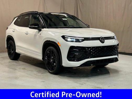 2025 Volkswagen Tiguan 2.0T SE R-Line Black 4MOTION