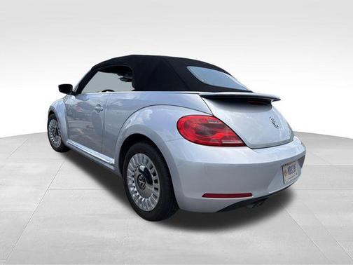 Reflex Silver Metallic 2014 Volkswagen Beetle 2.5L