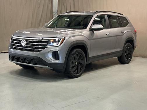 2025 Volkswagen Atlas 2.0T SE w/Technology 4MOTION