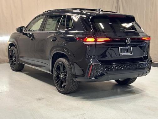 2026 Volkswagen Tiguan 2.0T SE R-Line Black 4MOTION