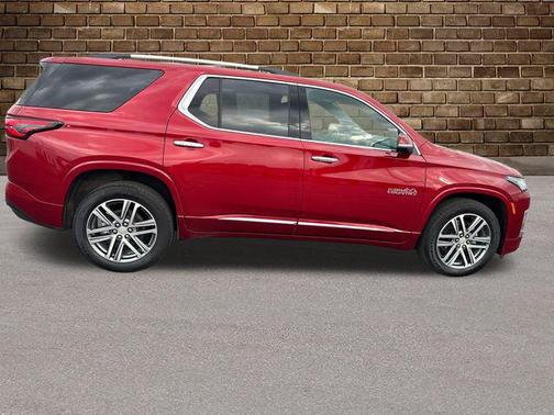 2022 Chevrolet Traverse High Country