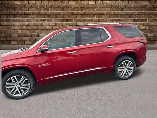 2022 Chevrolet Traverse High Country