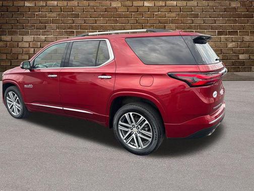 2022 Chevrolet Traverse High Country