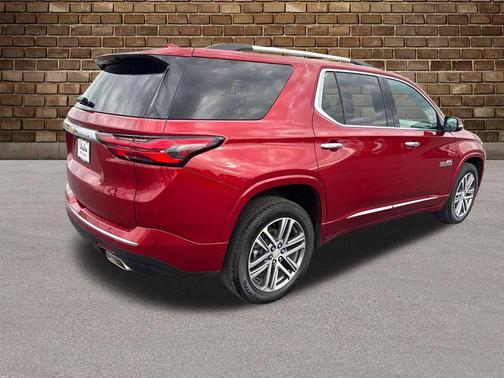 2022 Chevrolet Traverse High Country