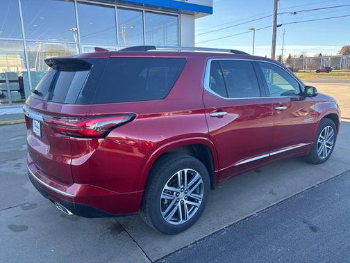 2022 Chevrolet Traverse High Country