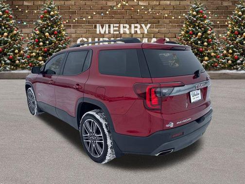 2023 GMC Acadia AWD AT4