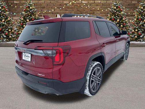 2023 GMC Acadia AWD AT4