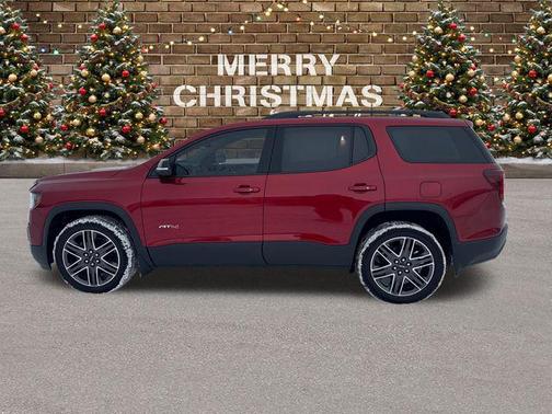 2023 GMC Acadia AWD AT4