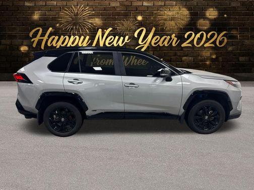 2024 Toyota RAV4 Hybrid SE