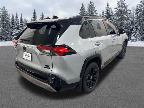 2024 Toyota RAV4 Hybrid SE