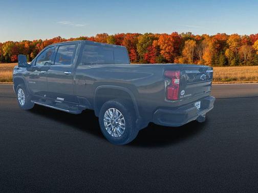 2022 Chevrolet Silverado 2500 High Country