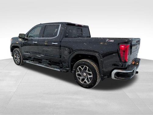 Onyx Black 2026 GMC Sierra 1500 SLT