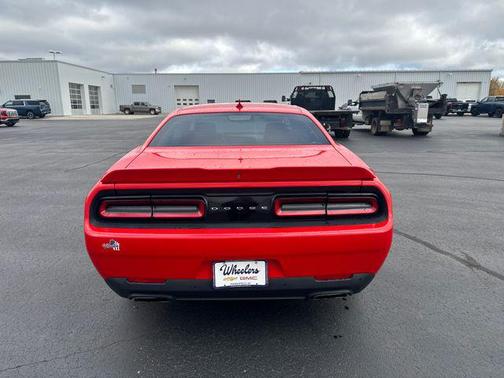 2015 Dodge Challenger R/T Plus