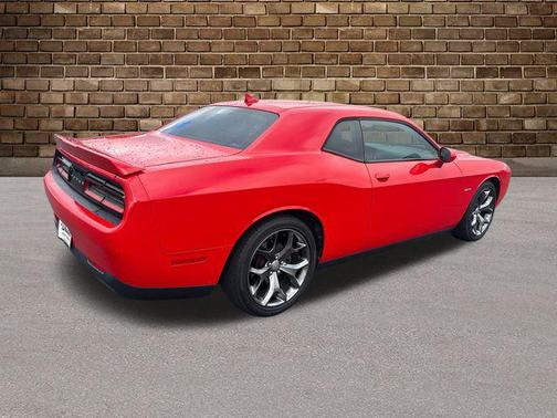 2015 Dodge Challenger R/T Plus