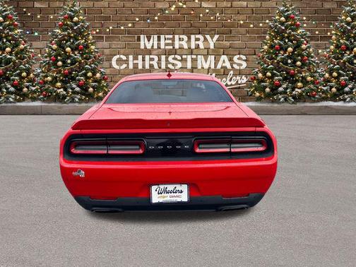 2015 Dodge Challenger R/T Plus