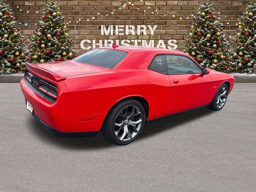 2015 Dodge Challenger R/T Plus