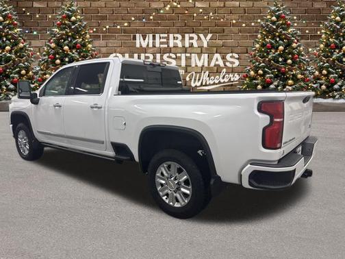 2025 Chevrolet Silverado 3500 High Country