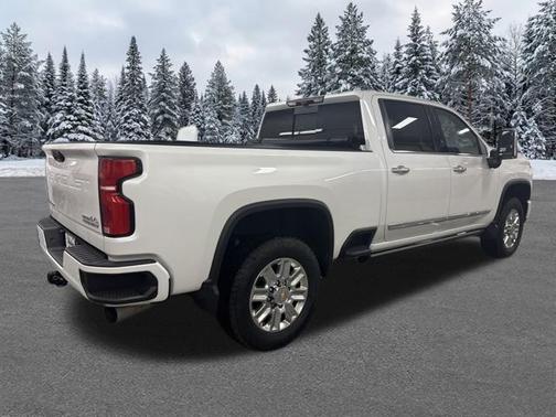 2025 Chevrolet Silverado 3500 High Country