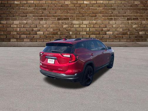 2023 GMC Terrain AWD AT4