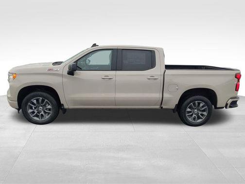 White Sands 2026 Chevrolet Silverado 1500 RST