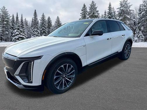 2024 Cadillac LYRIQ Sport