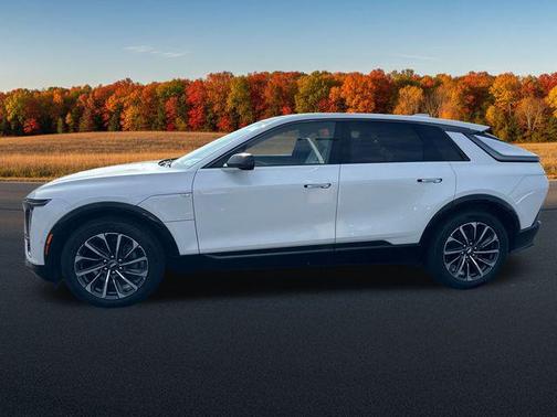 2024 Cadillac LYRIQ Sport
