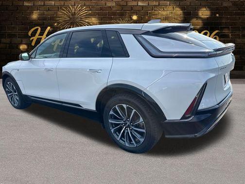 2024 Cadillac LYRIQ Sport