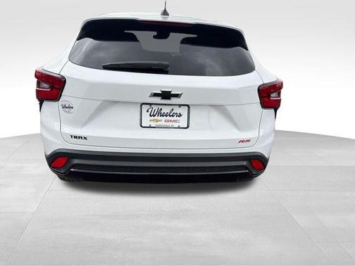 Summit White 2024 Chevrolet Trax FWD 1RS