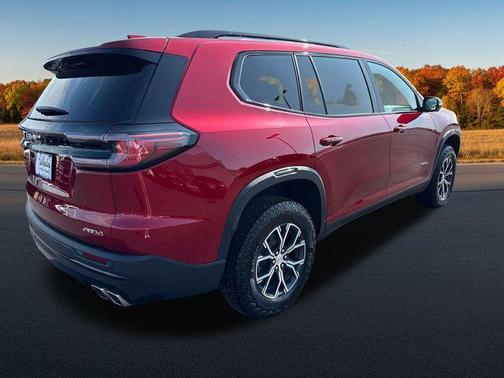 2024 GMC Acadia AWD AT4