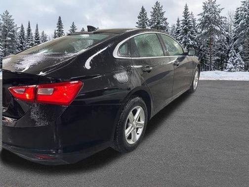 2022 Chevrolet Malibu 1LS