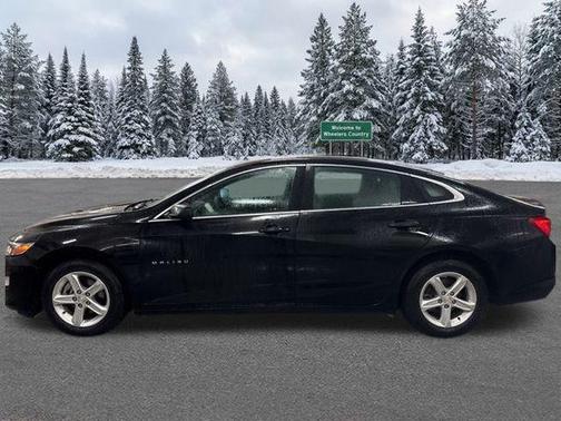 2022 Chevrolet Malibu 1LS