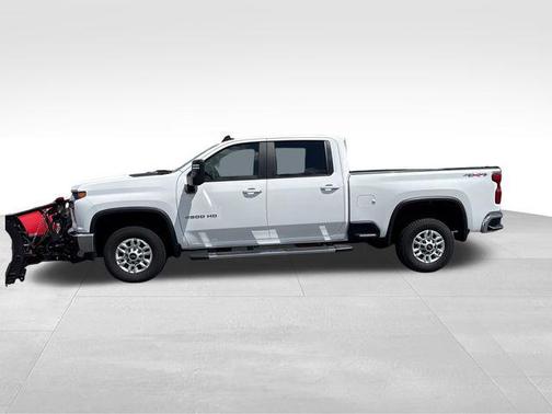 Summit White 2023 Chevrolet Silverado 2500 LT