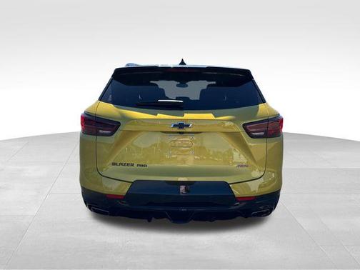 Nitro Yellow Metallic 2024 Chevrolet Blazer RS