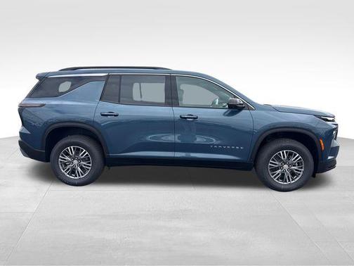 Lakeshore Blue Metallic 2026 Chevrolet Traverse LT