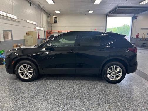 Photo 4 of 20 of 2019 Chevrolet Blazer 2LT