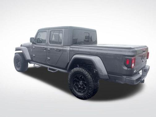 2021 Jeep Gladiator Willys 4x4