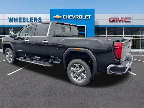 2026 GMC Sierra 2500 SLT