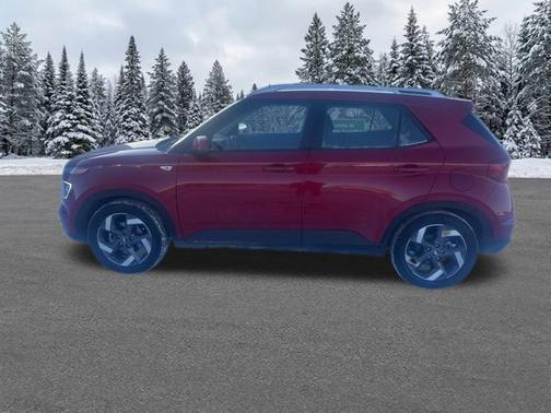 2022 Hyundai VENUE Limited