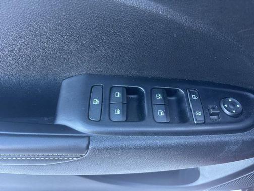 2022 Hyundai VENUE Limited