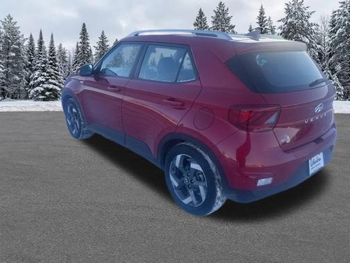 2022 Hyundai VENUE Limited