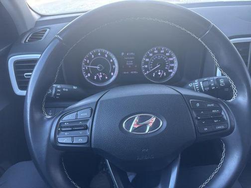 2022 Hyundai VENUE Limited