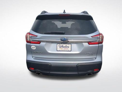 2023 Subaru Ascent Limited 8-Passenger