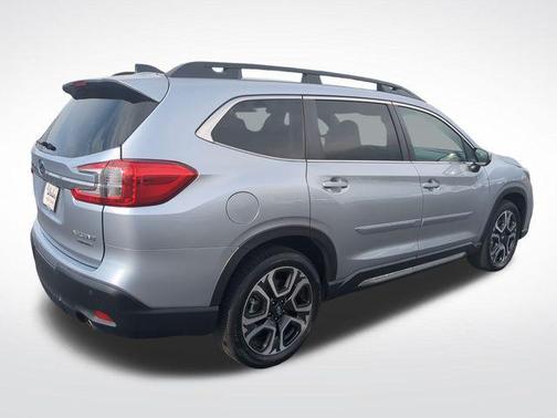 2023 Subaru Ascent Limited 8-Passenger