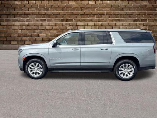 2024 Chevrolet Suburban Premier