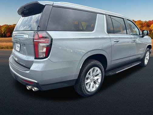 2024 Chevrolet Suburban Premier