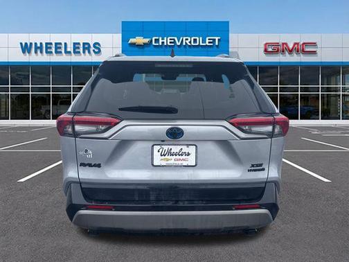 2024 Toyota RAV4 Hybrid SE