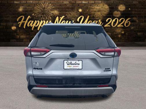 2024 Toyota RAV4 Hybrid SE