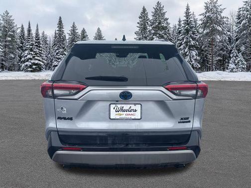 2024 Toyota RAV4 Hybrid SE